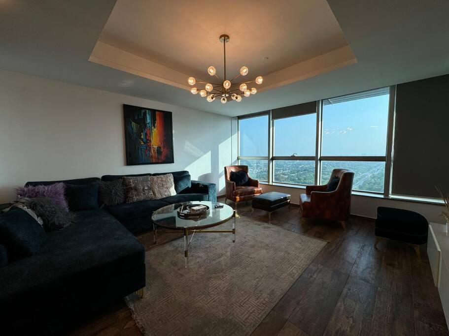 Citylights 2Bhk At Centaurus High Floor,Xbox Lejlighed Islamabad Eksteriør billede